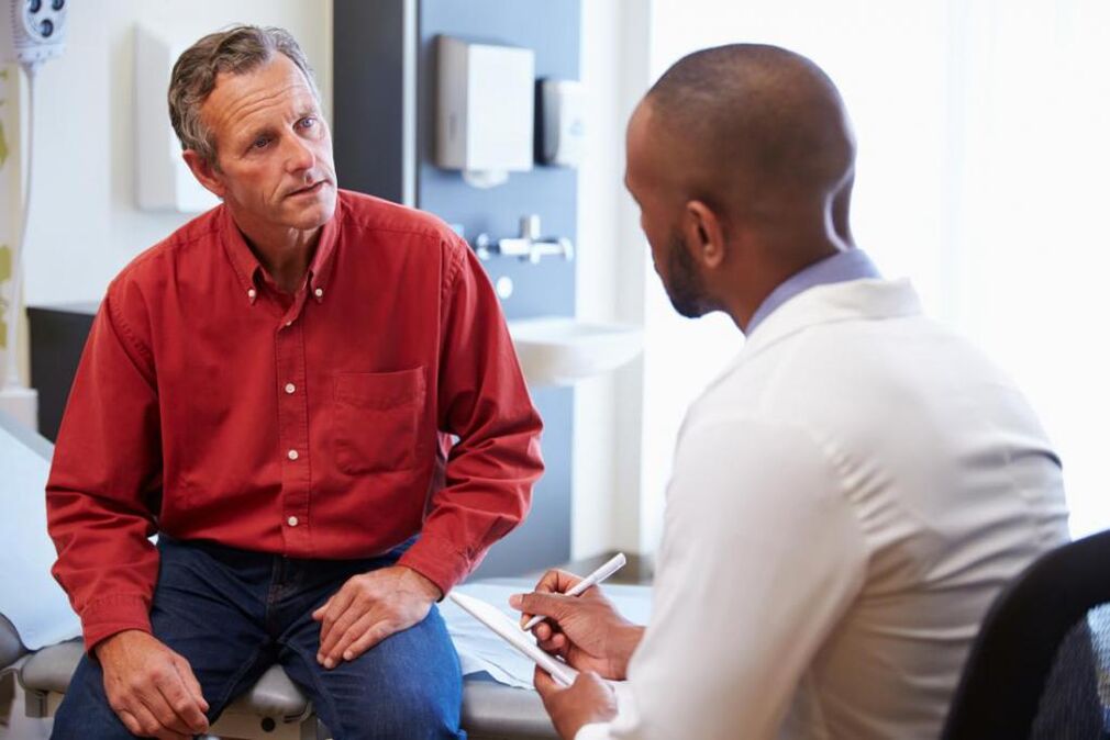Rücksprache mit einem Arzt bei chronischer Prostatitis